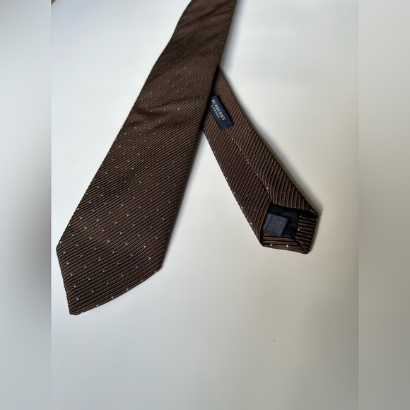 BURBERRY Tie - Picture 7 of 7